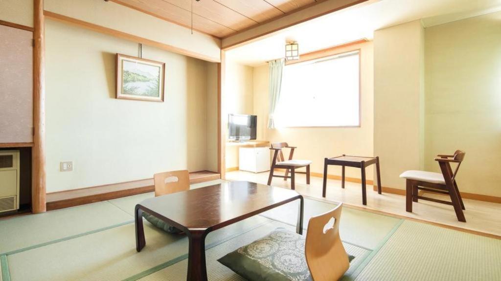 מיוקו Akakura Park Hotel מראה חיצוני תמונה